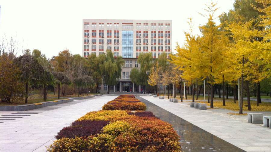 沈陽農(nóng)業(yè)大學(xué)怎么樣?是小211嗎?就業(yè)率高嗎?宿舍條件如何?
